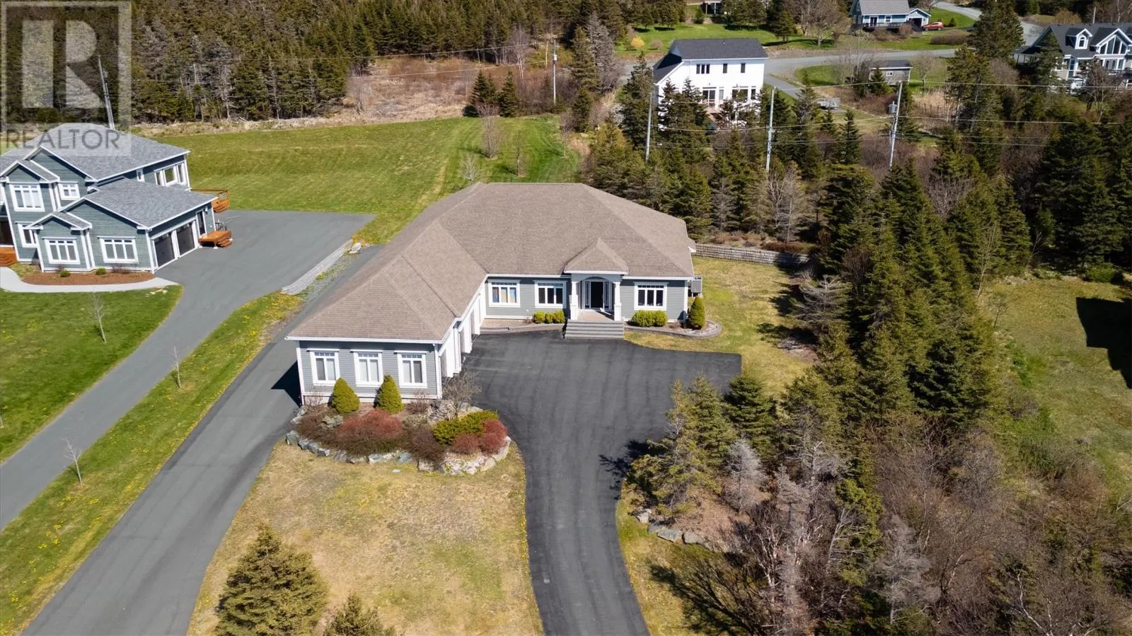 8 Larkspur Lane