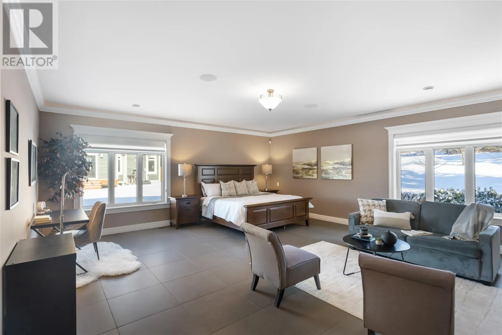 8 Larkspur Lane