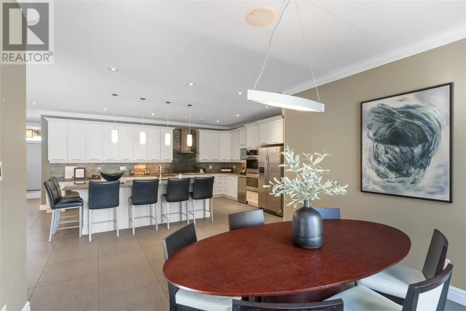 8 Larkspur Lane
