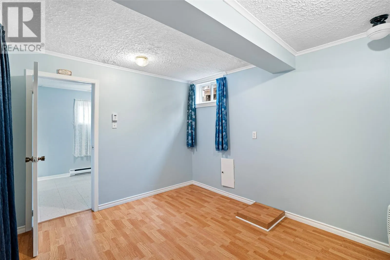 26 Tweedsmuir Place