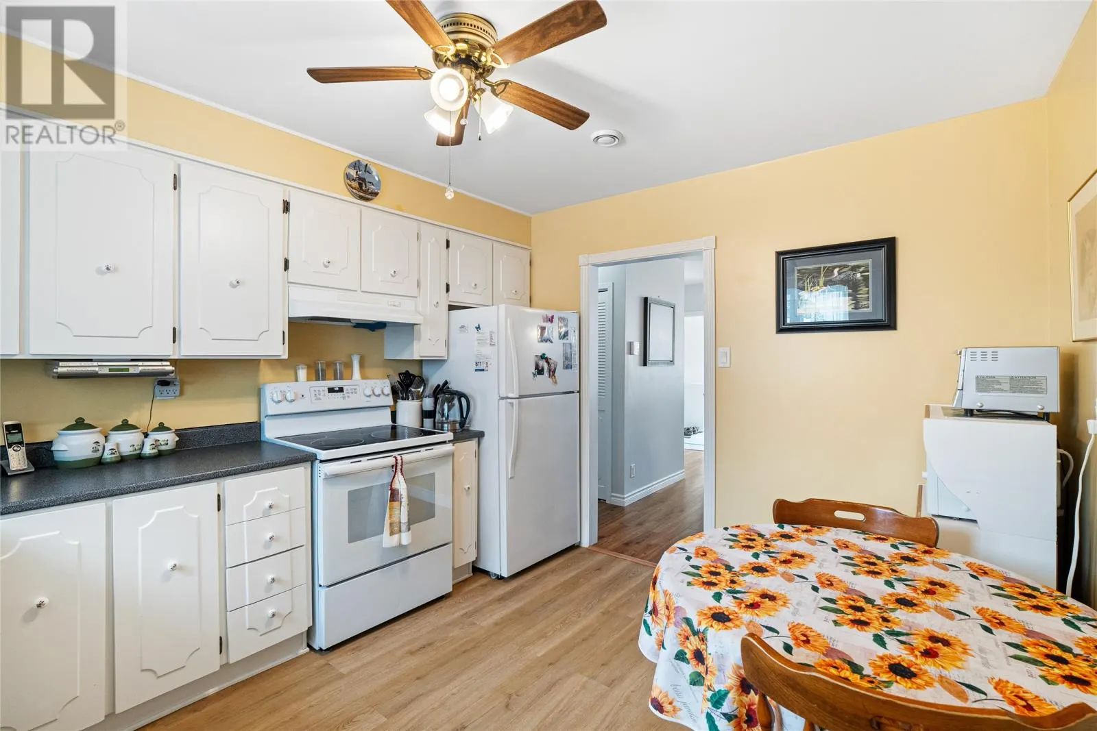 26 Tweedsmuir Place