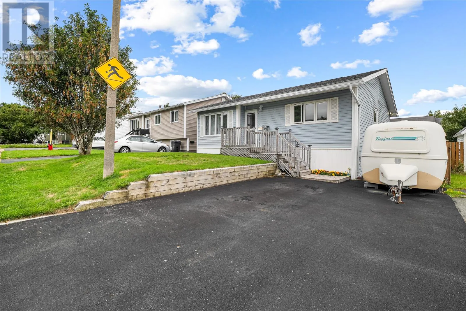 26 Tweedsmuir Place
