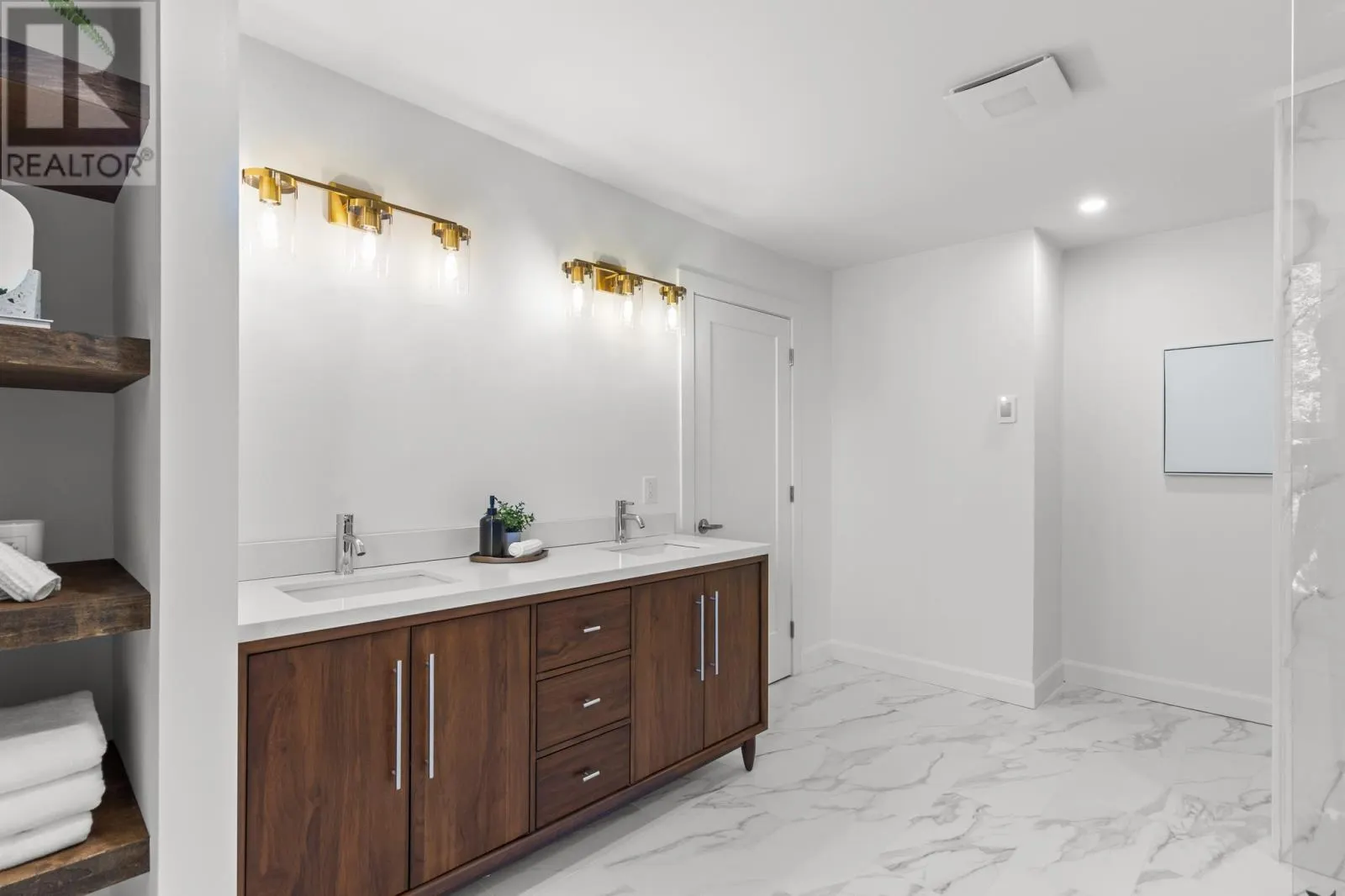 615 Marine Drive