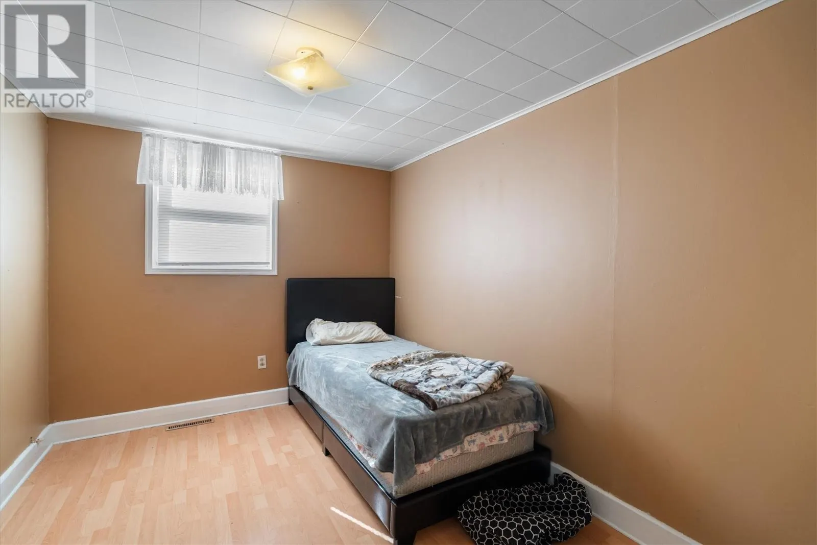 9 Froude Avenue