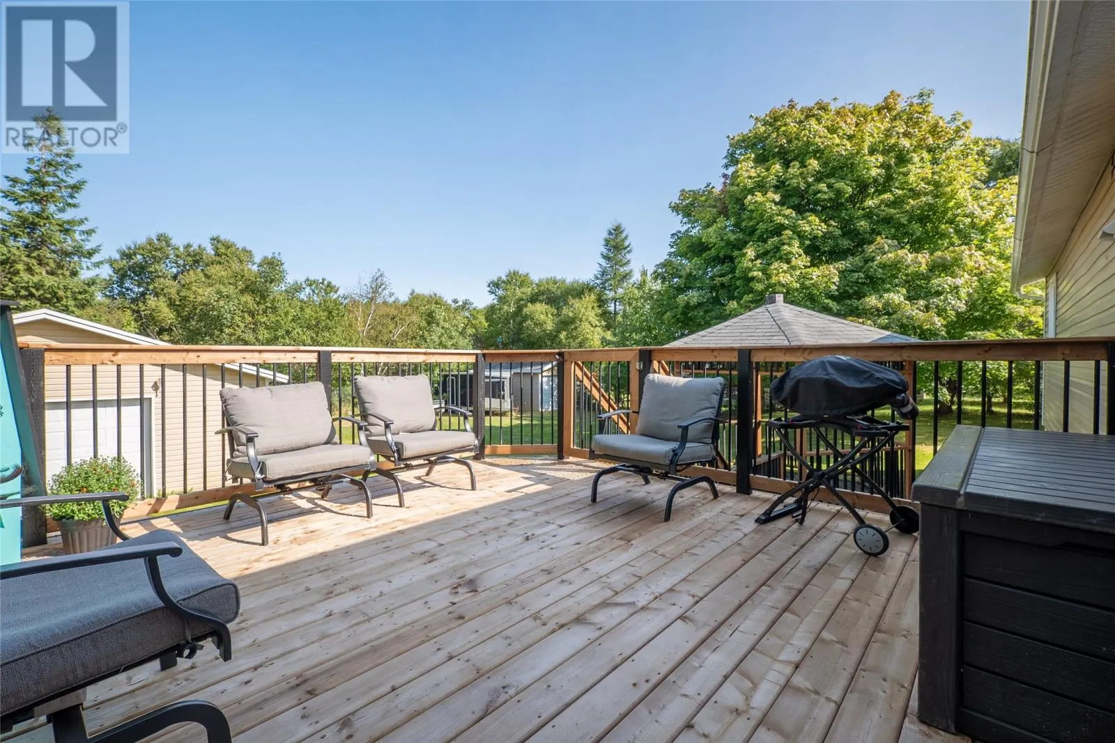 5-7 Bayview Heights