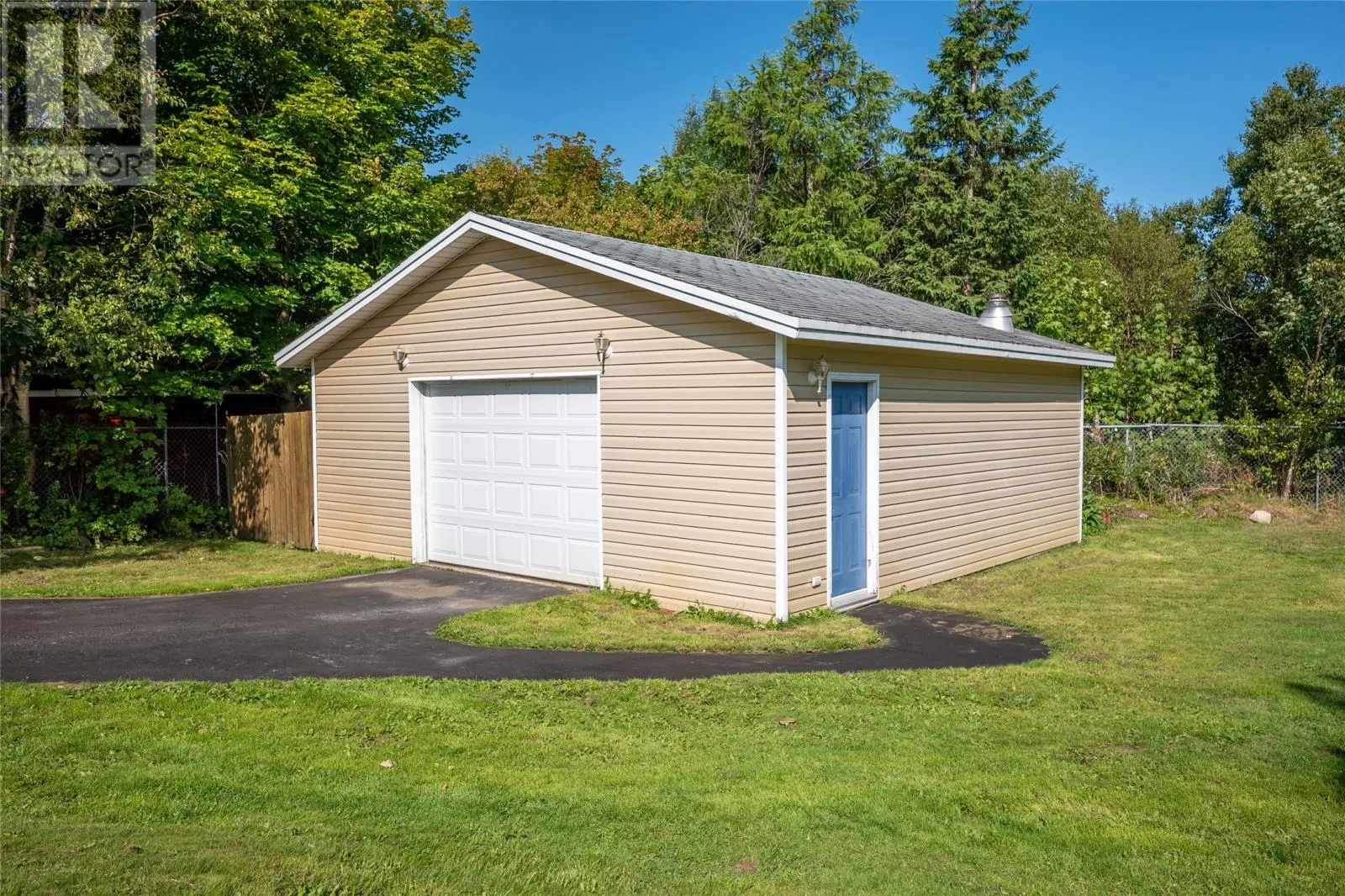 5-7 Bayview Heights