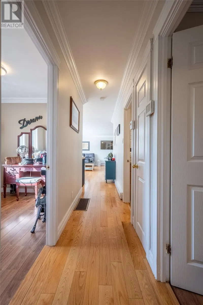 5-7 Bayview Heights