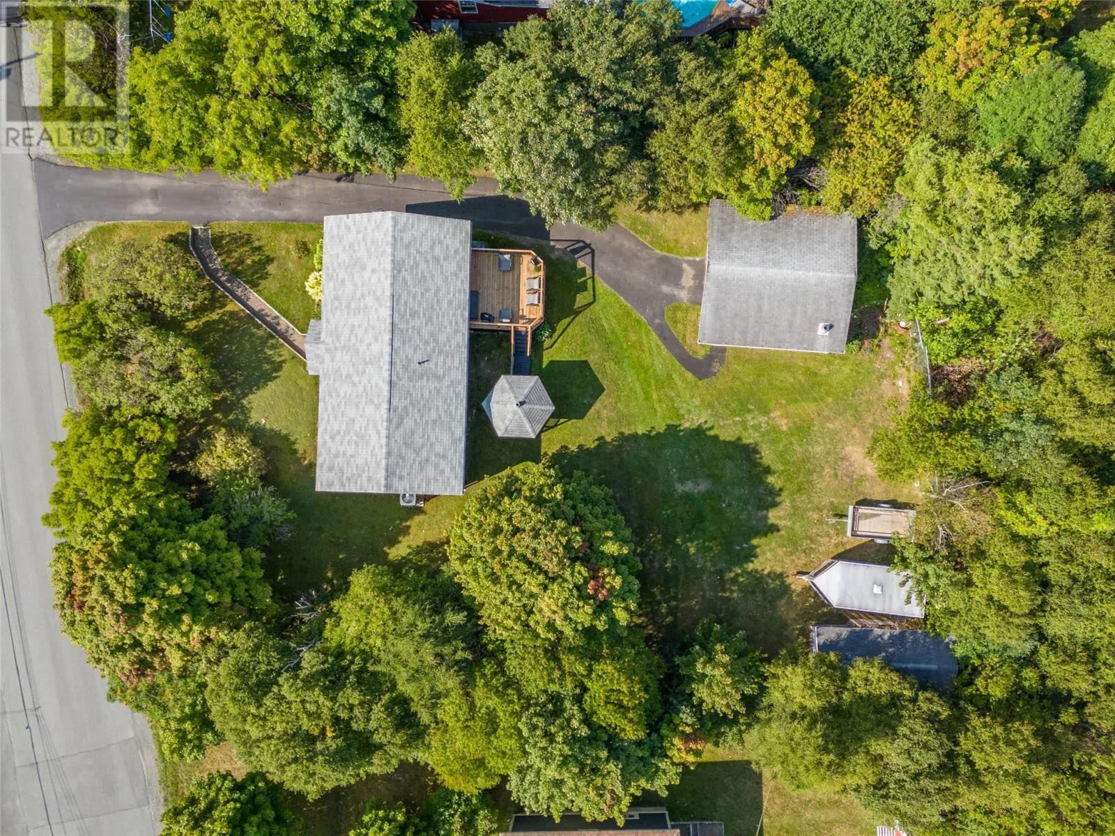 5-7 Bayview Heights