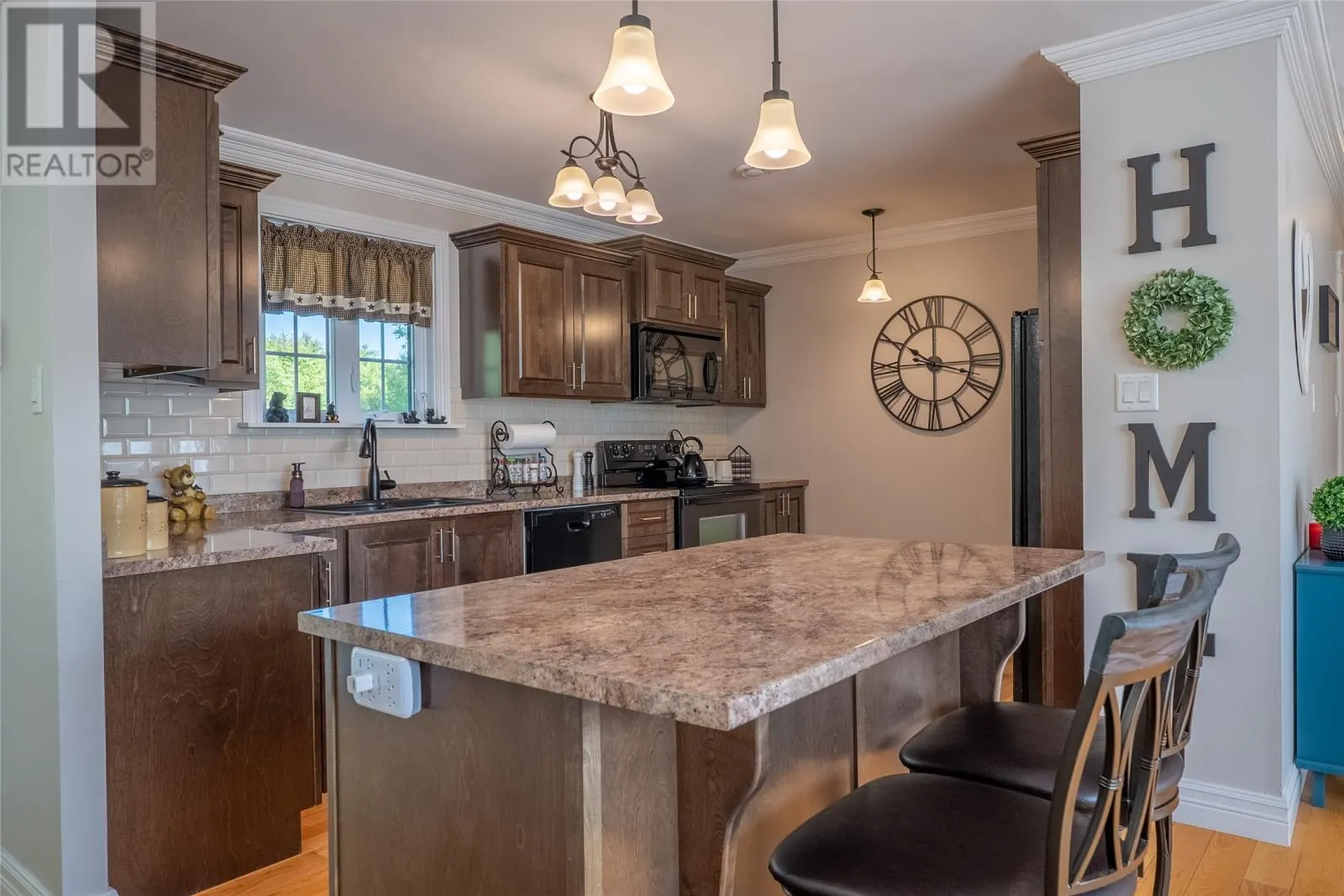 5-7 Bayview Heights