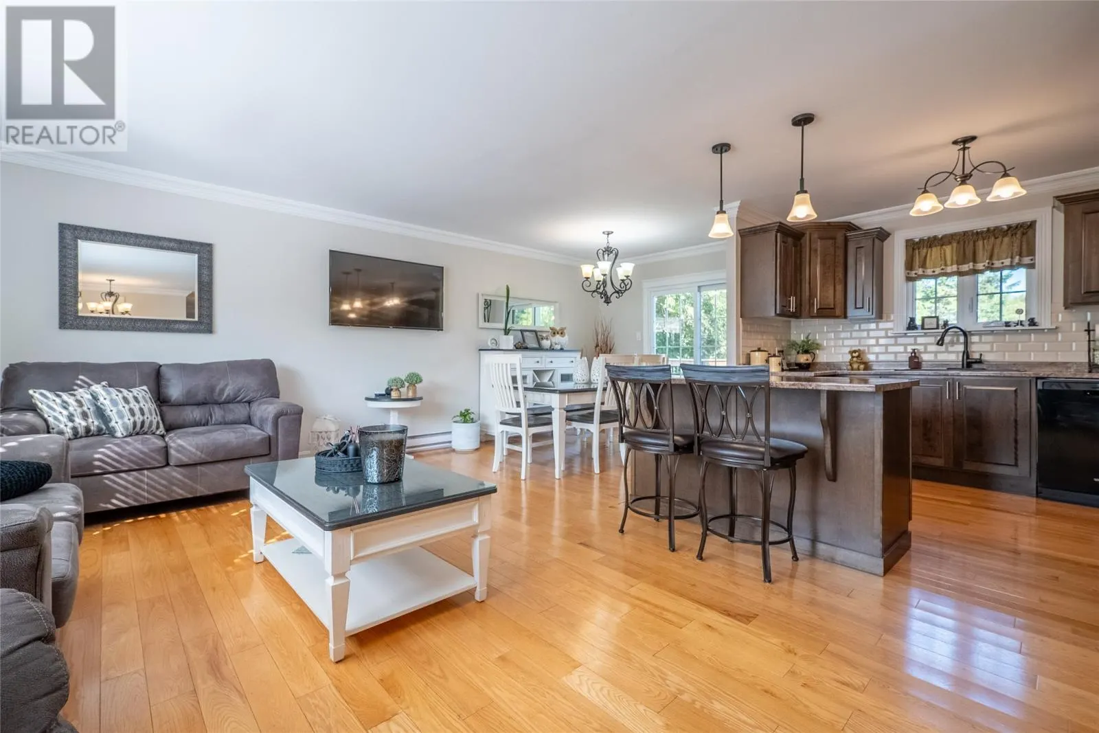 5-7 Bayview Heights