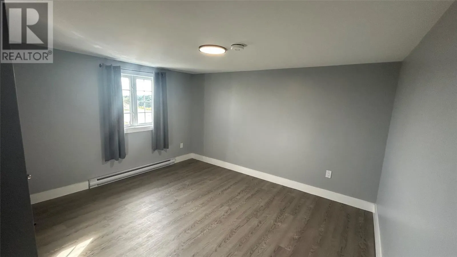 4 Spruce Drive