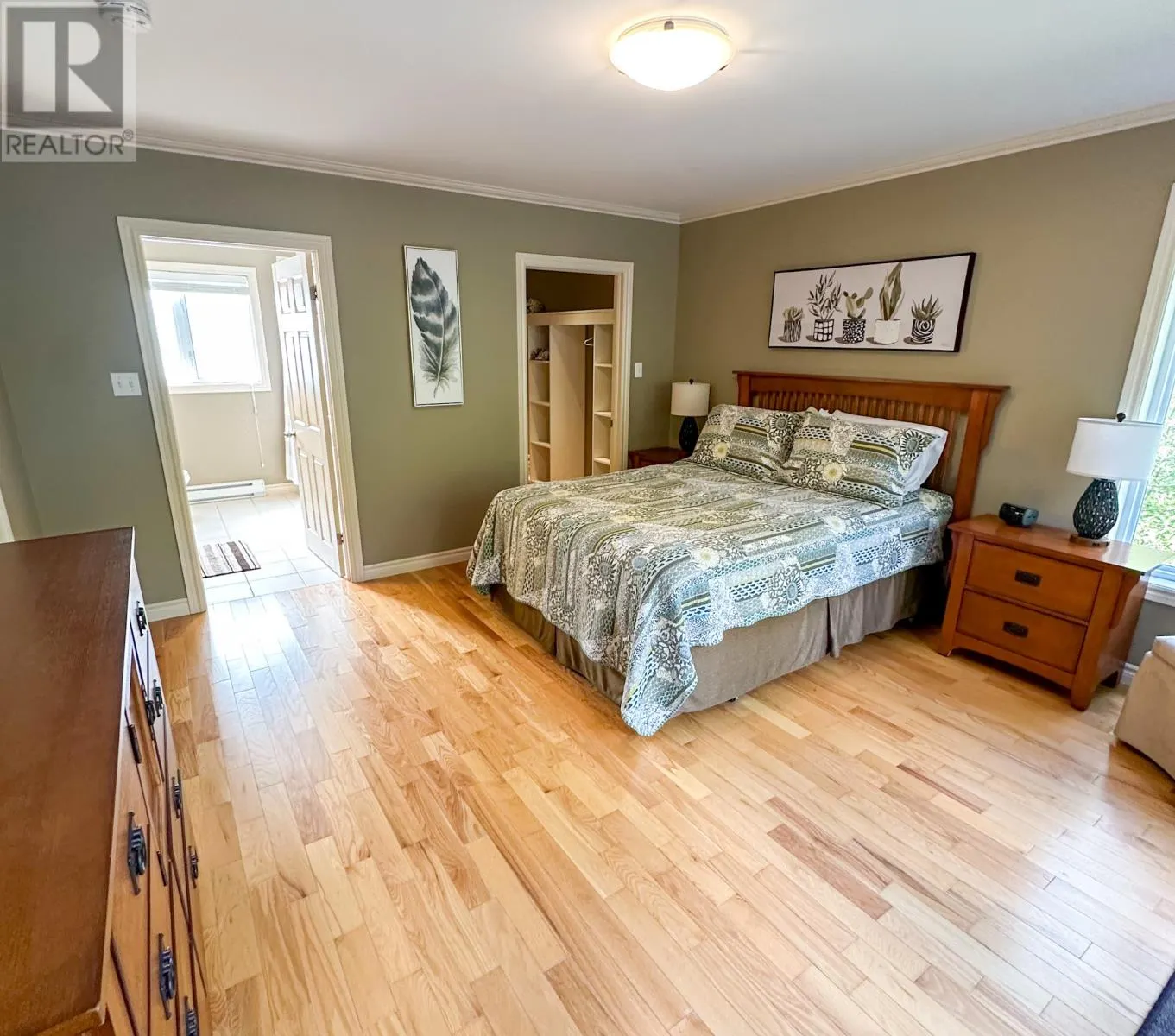 6 Poplar Place