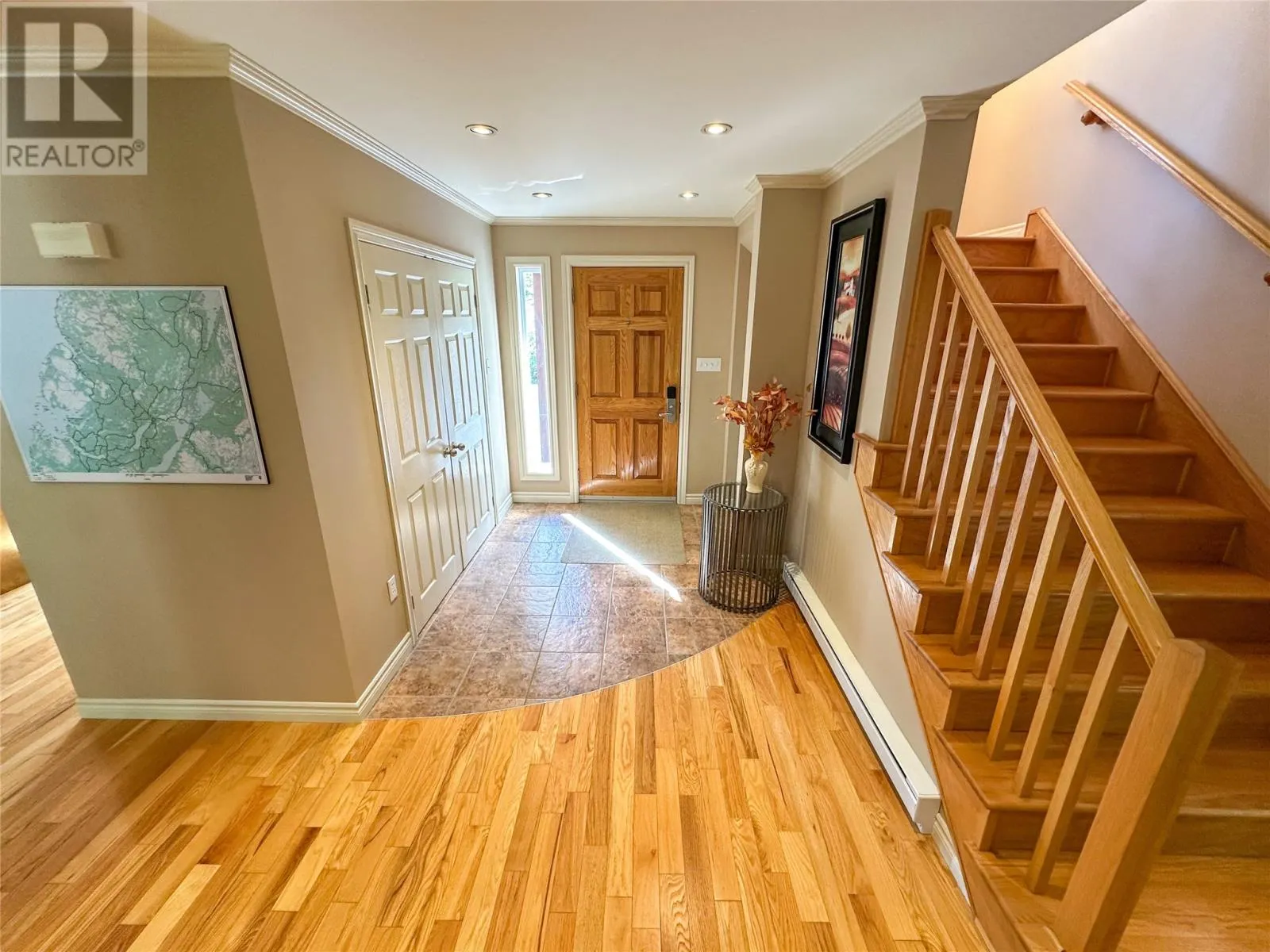 6 Poplar Place