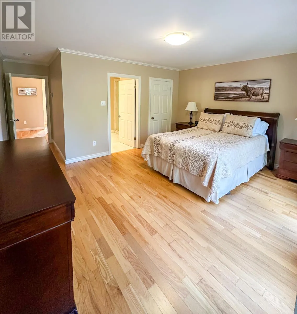 6 Poplar Place