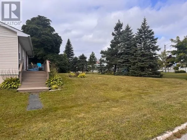 25 Fraser Road