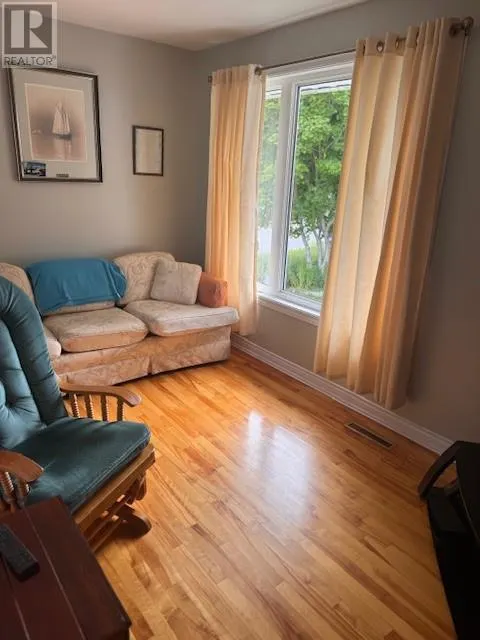 25 Fraser Road