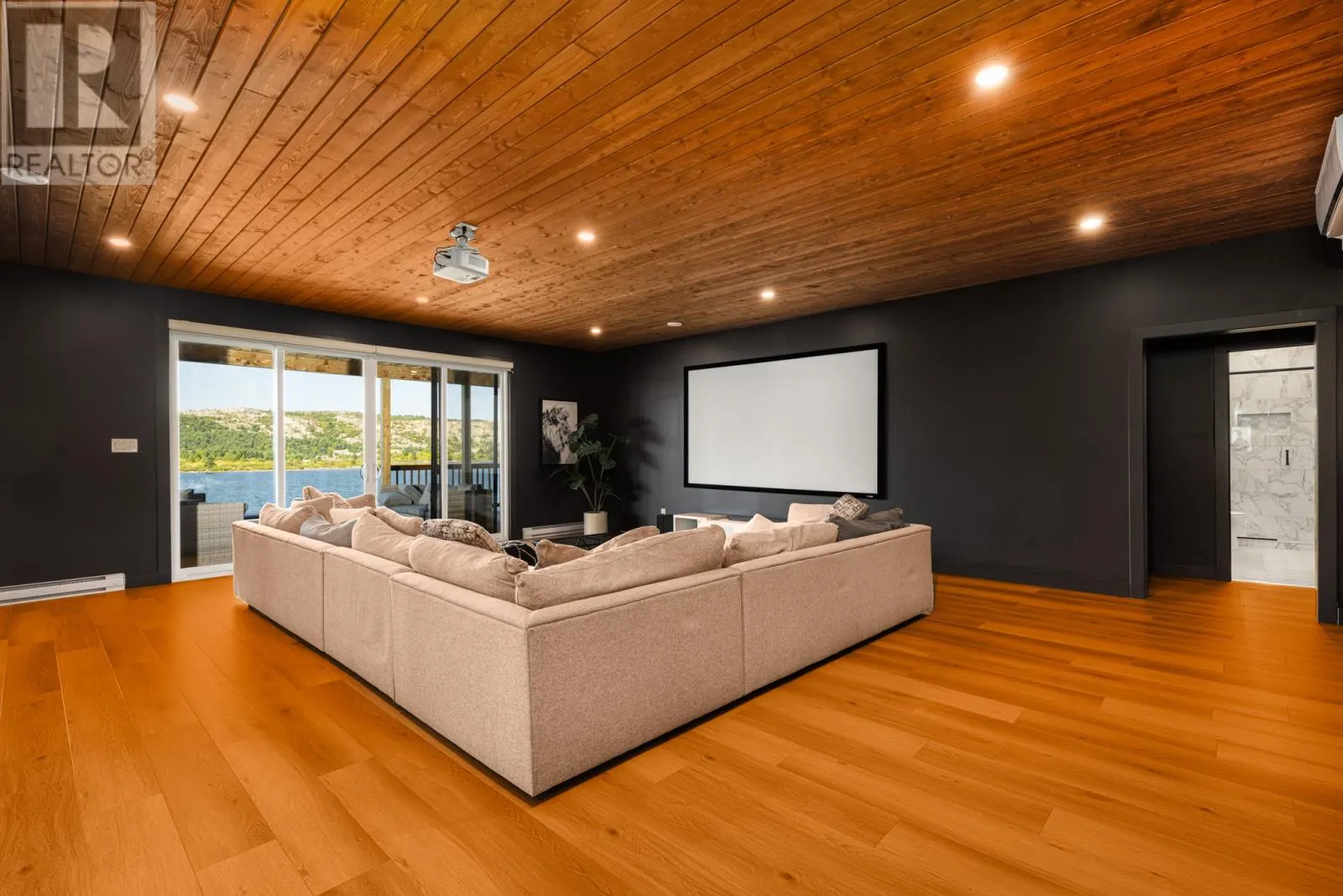 14 Youden Place