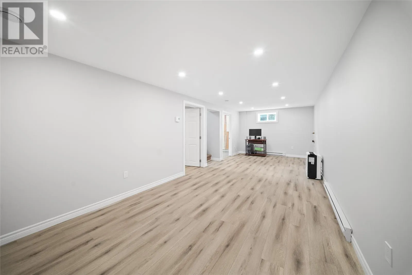 45 Smallwood Drive
