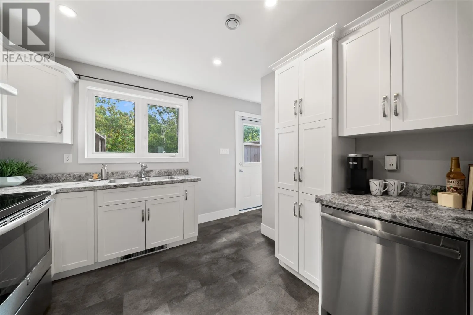 45 Smallwood Drive