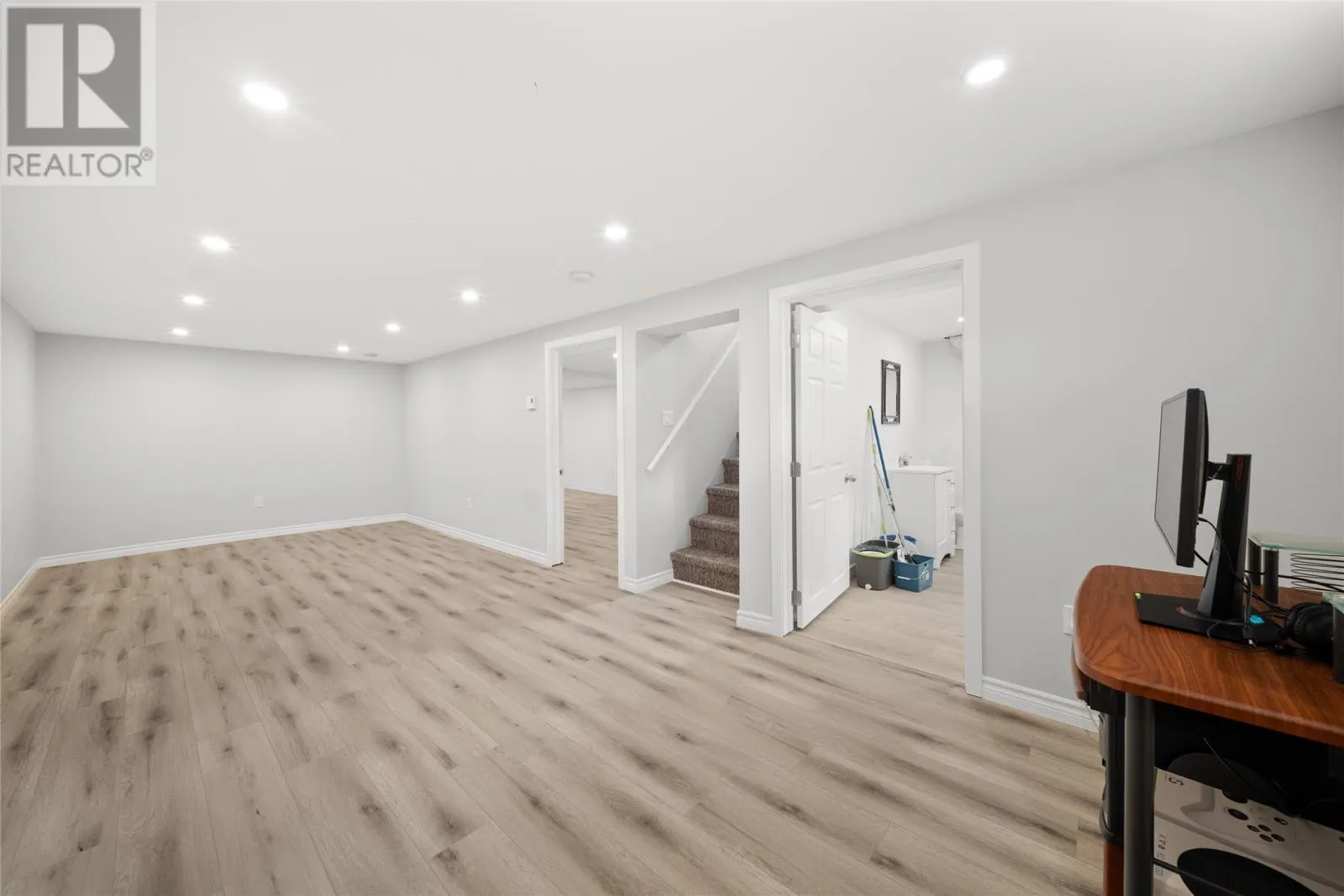 45 Smallwood Drive
