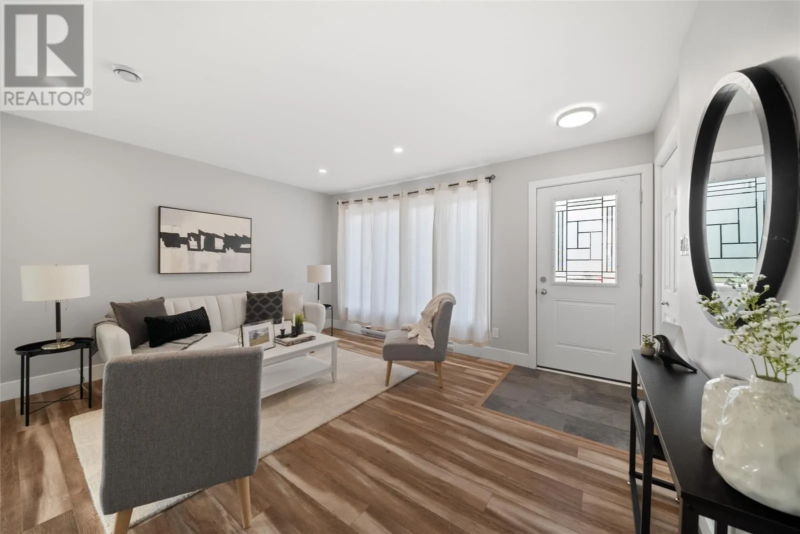 45 Smallwood Drive