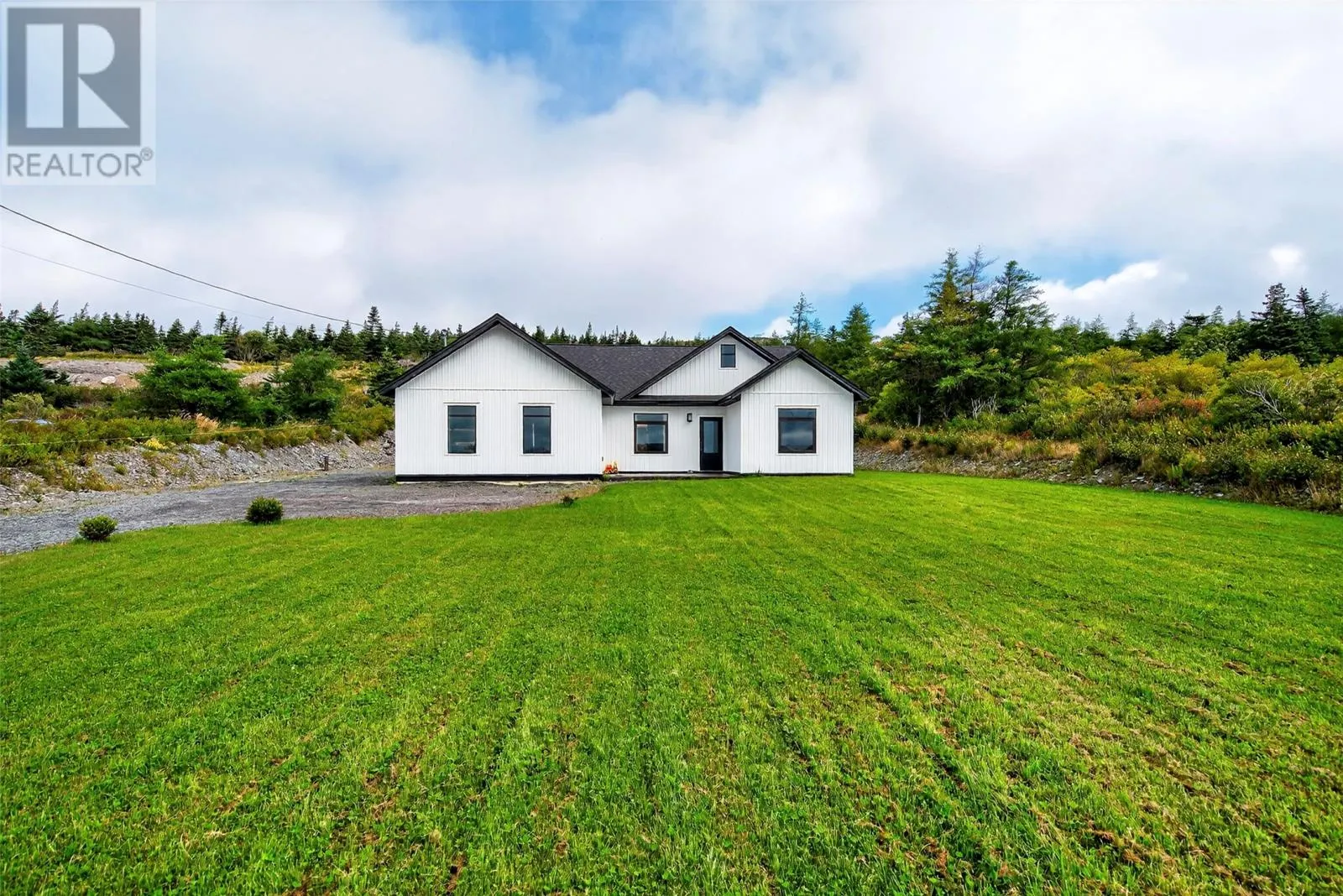 83 Freshwater Road
