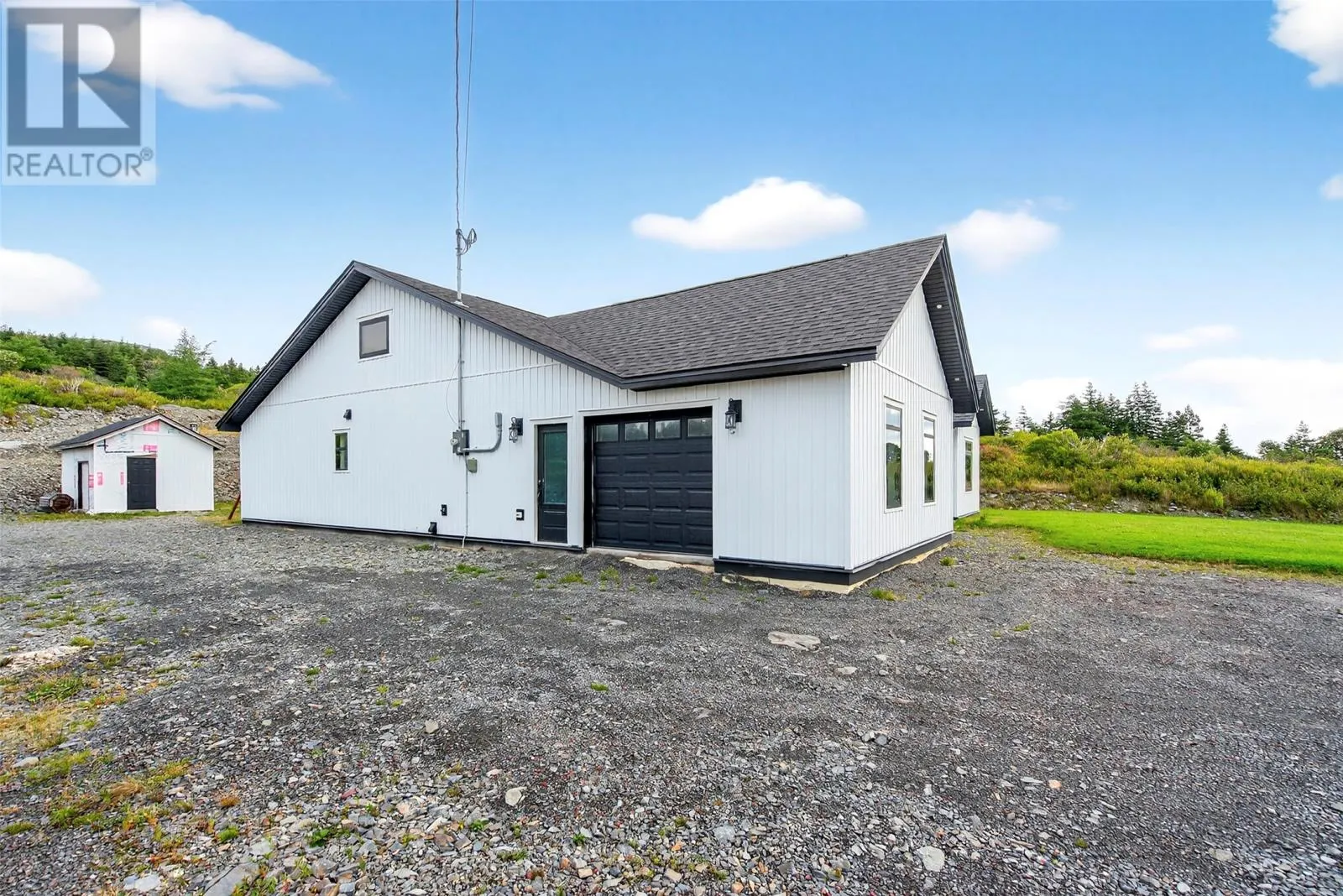 83 Freshwater Road