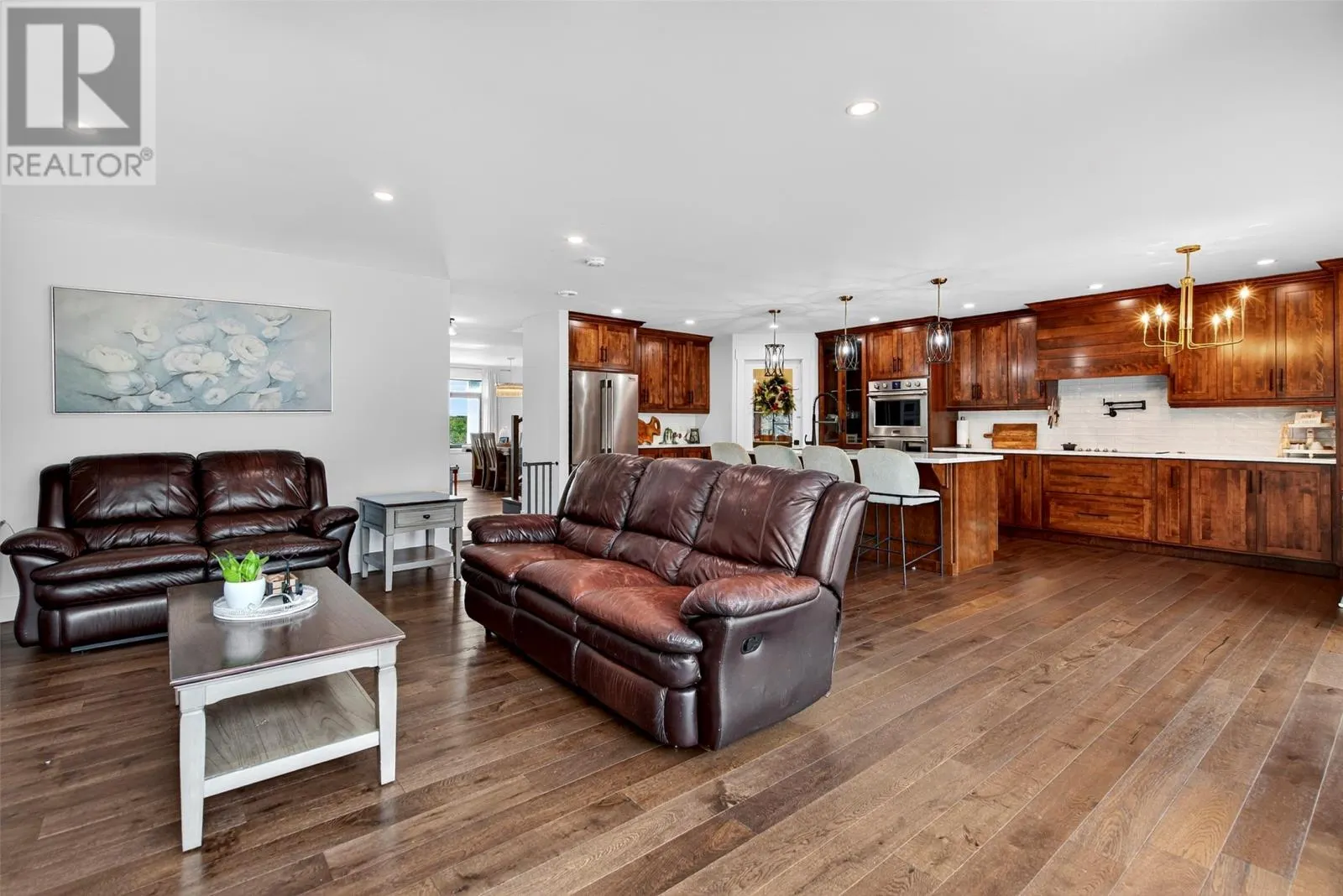83 Freshwater Road