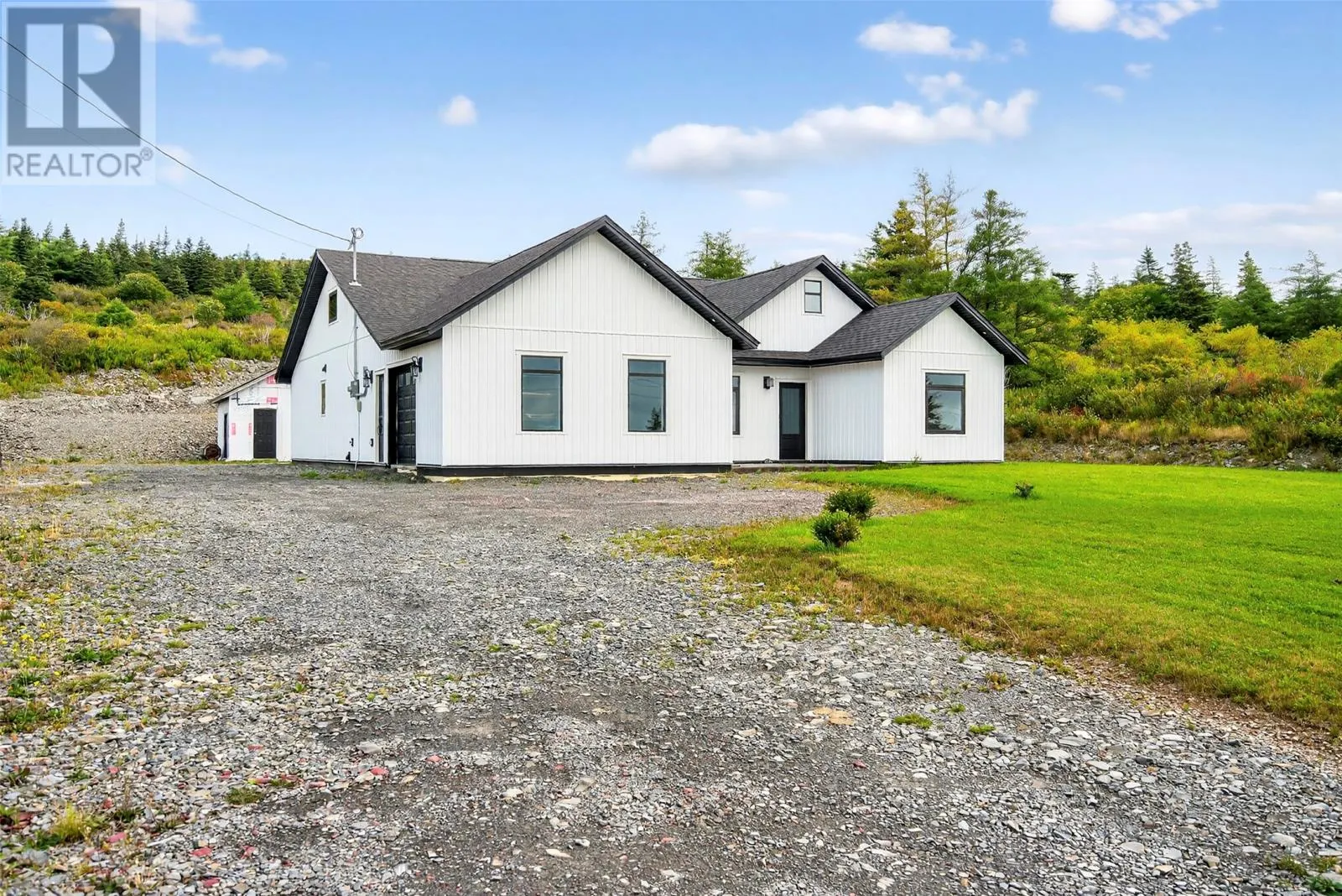 83 Freshwater Road