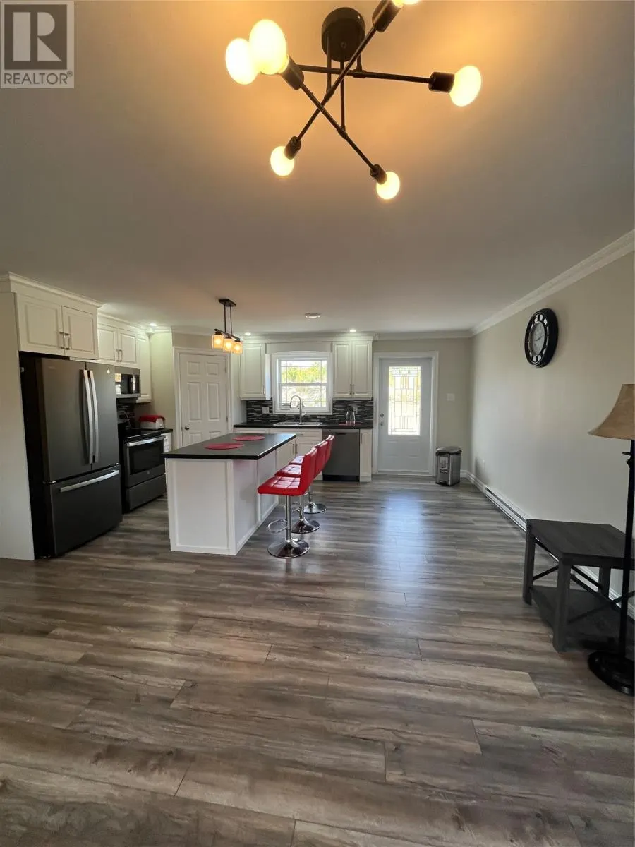 15 Adam Pardy Drive