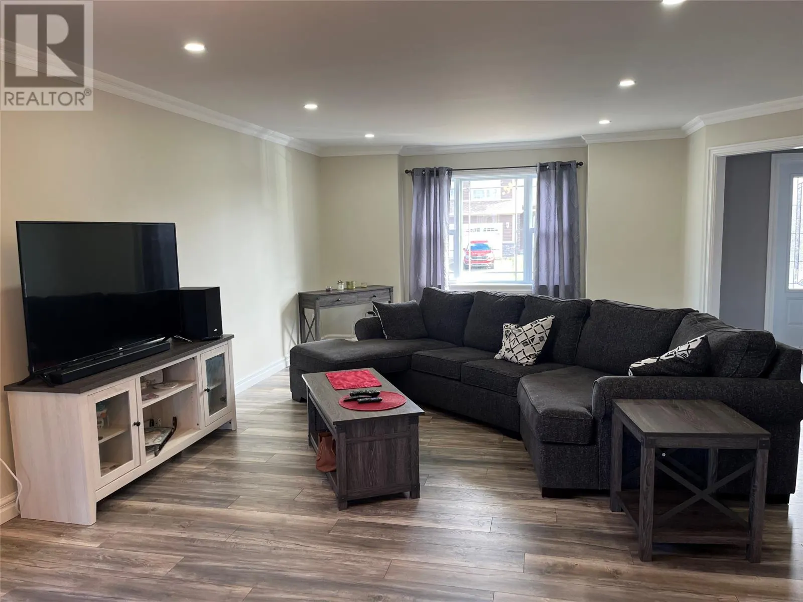 15 Adam Pardy Drive