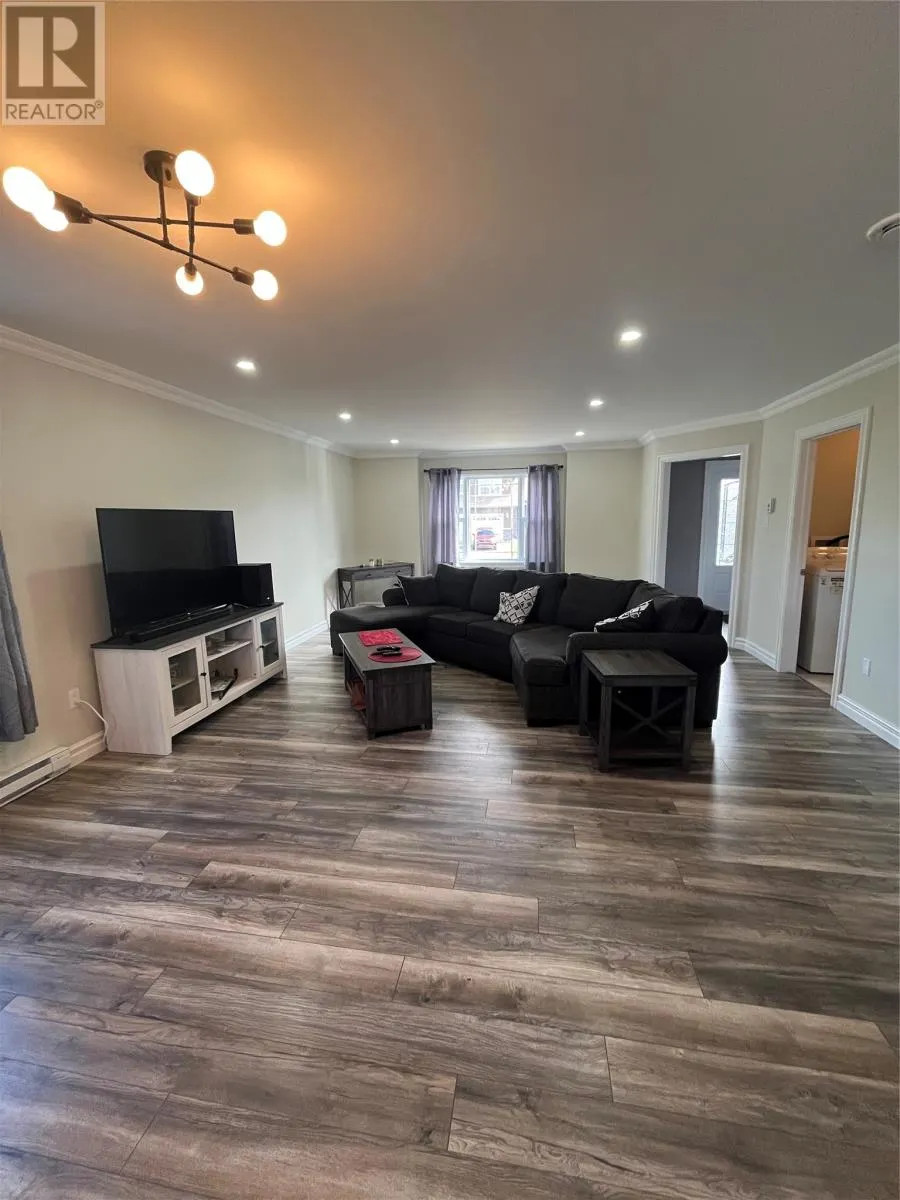 15 Adam Pardy Drive