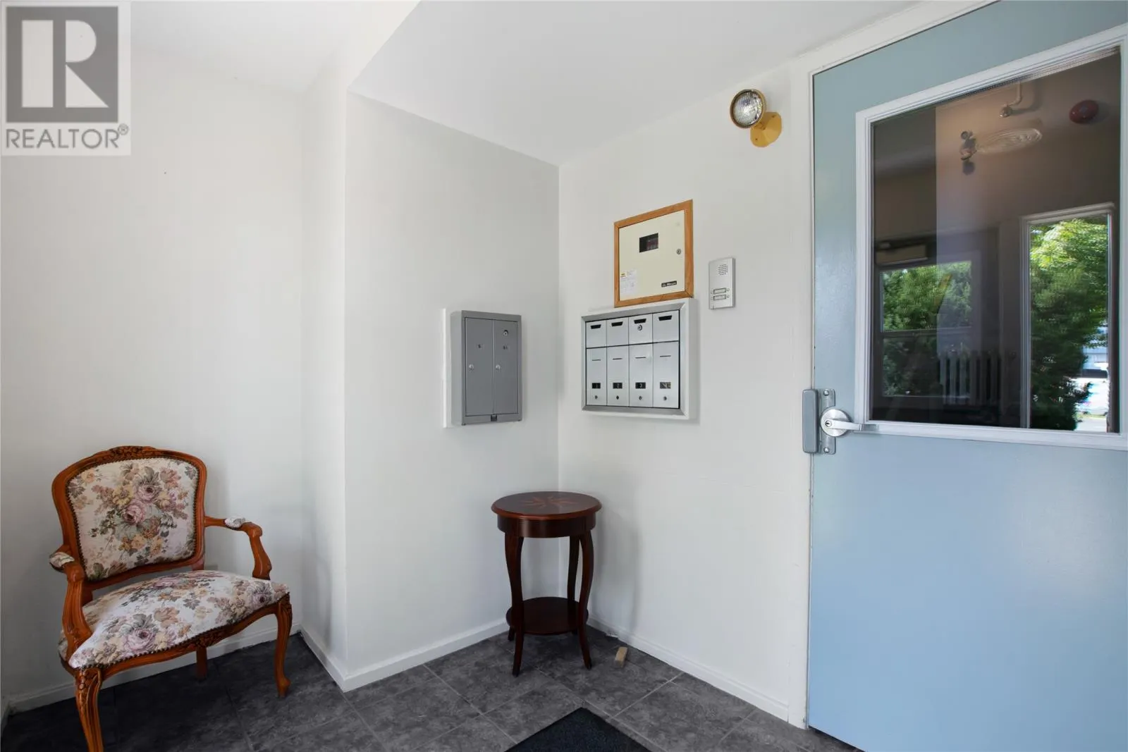 90 Allandale Place Unit#1, #1