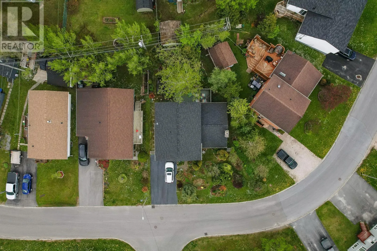 10 Kawaja Drive