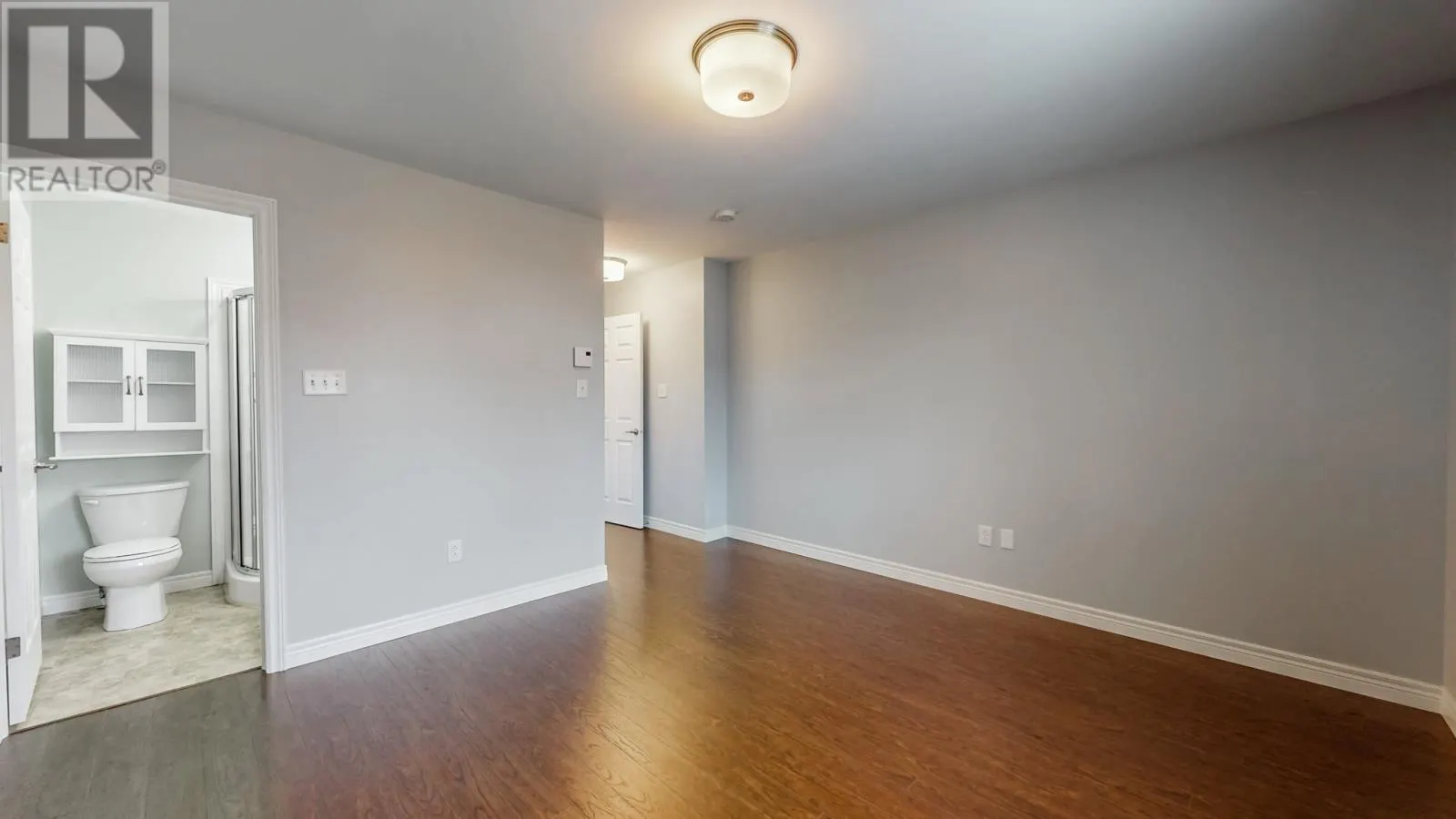 10 Triton Place