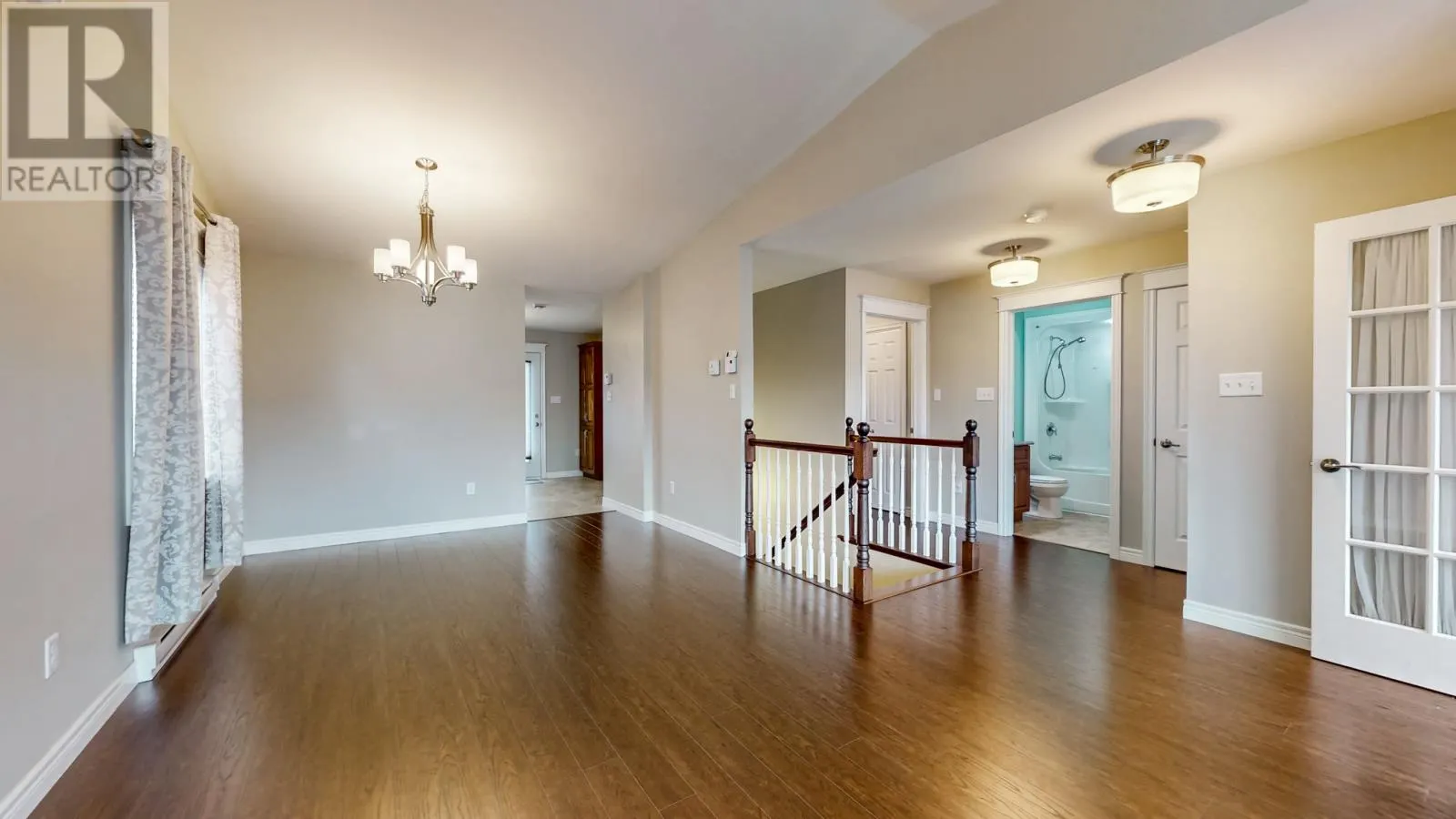10 Triton Place