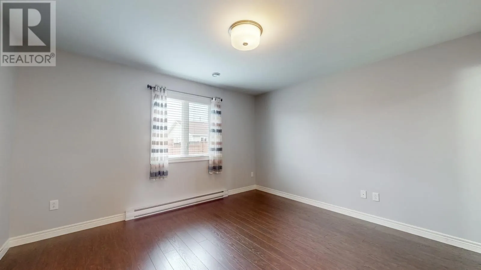 10 Triton Place
