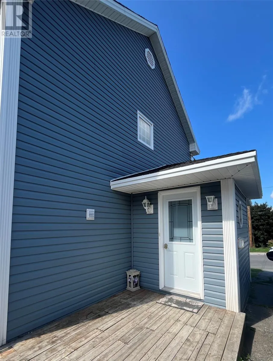 16 Clarence Street