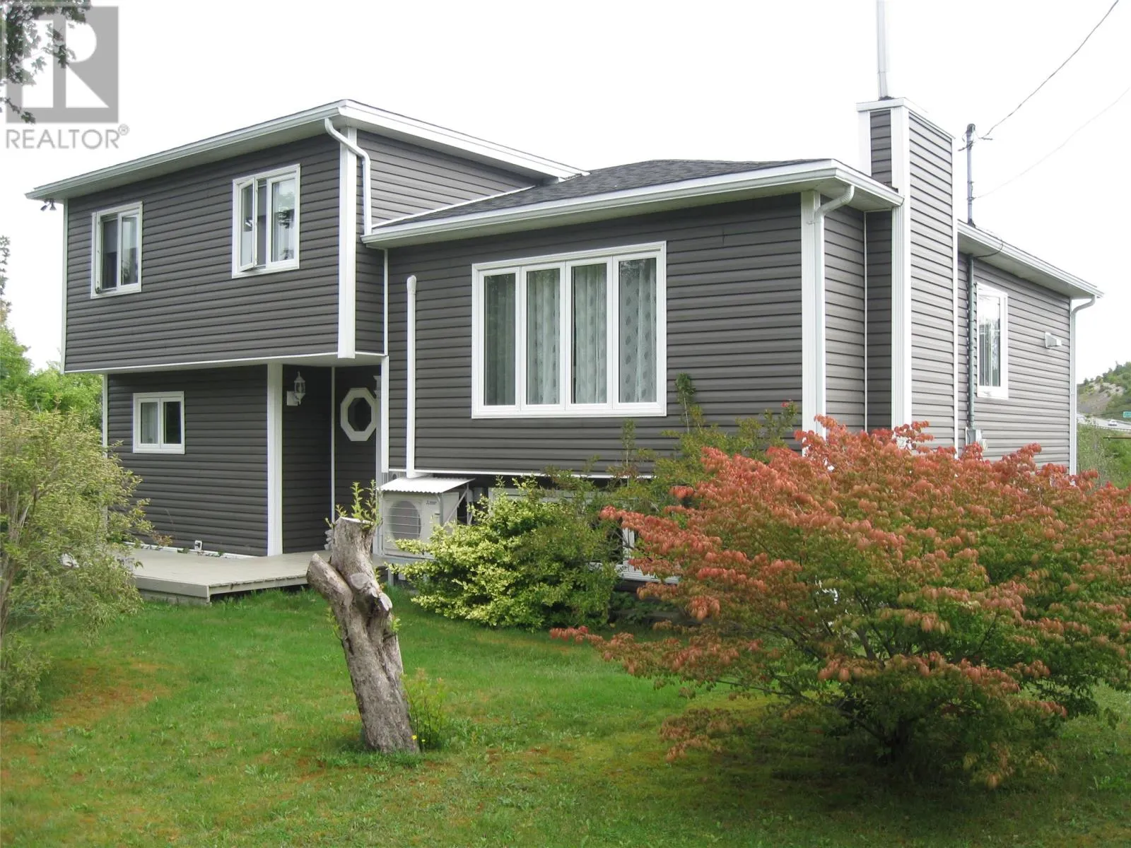 93 Forest Road