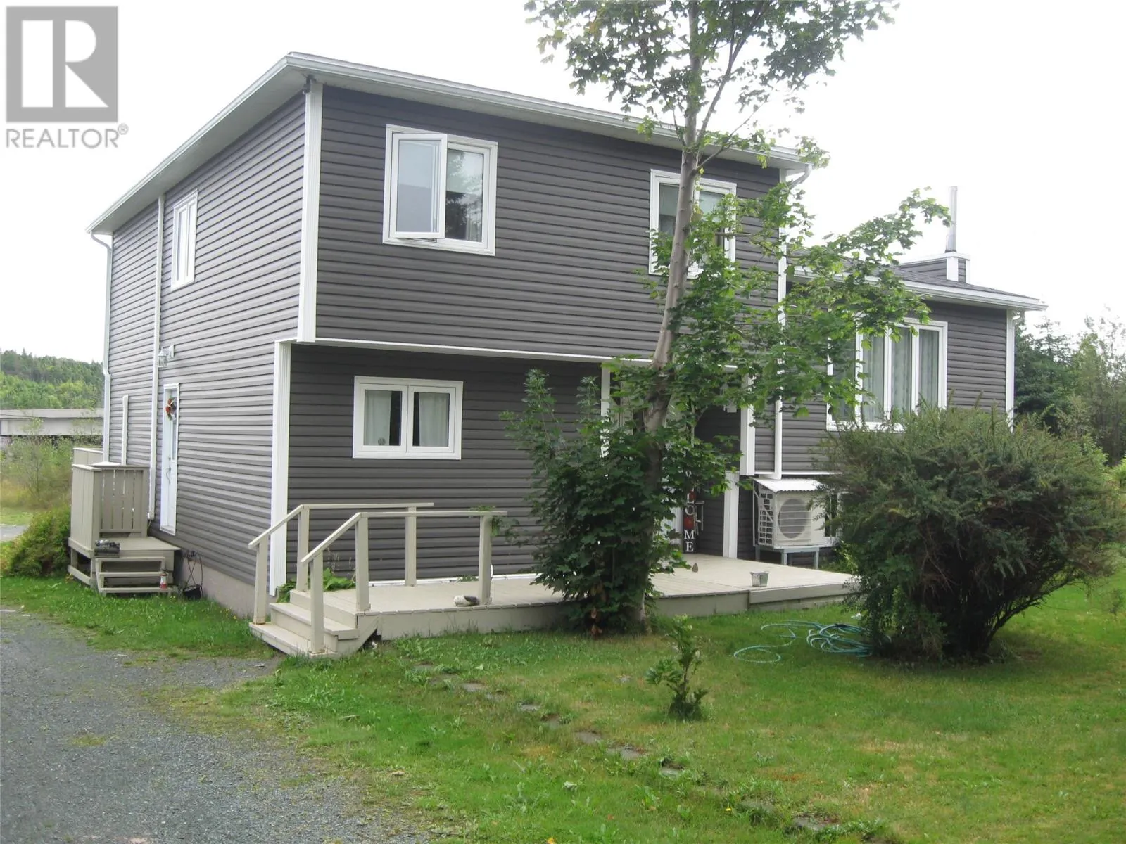 93 Forest Road