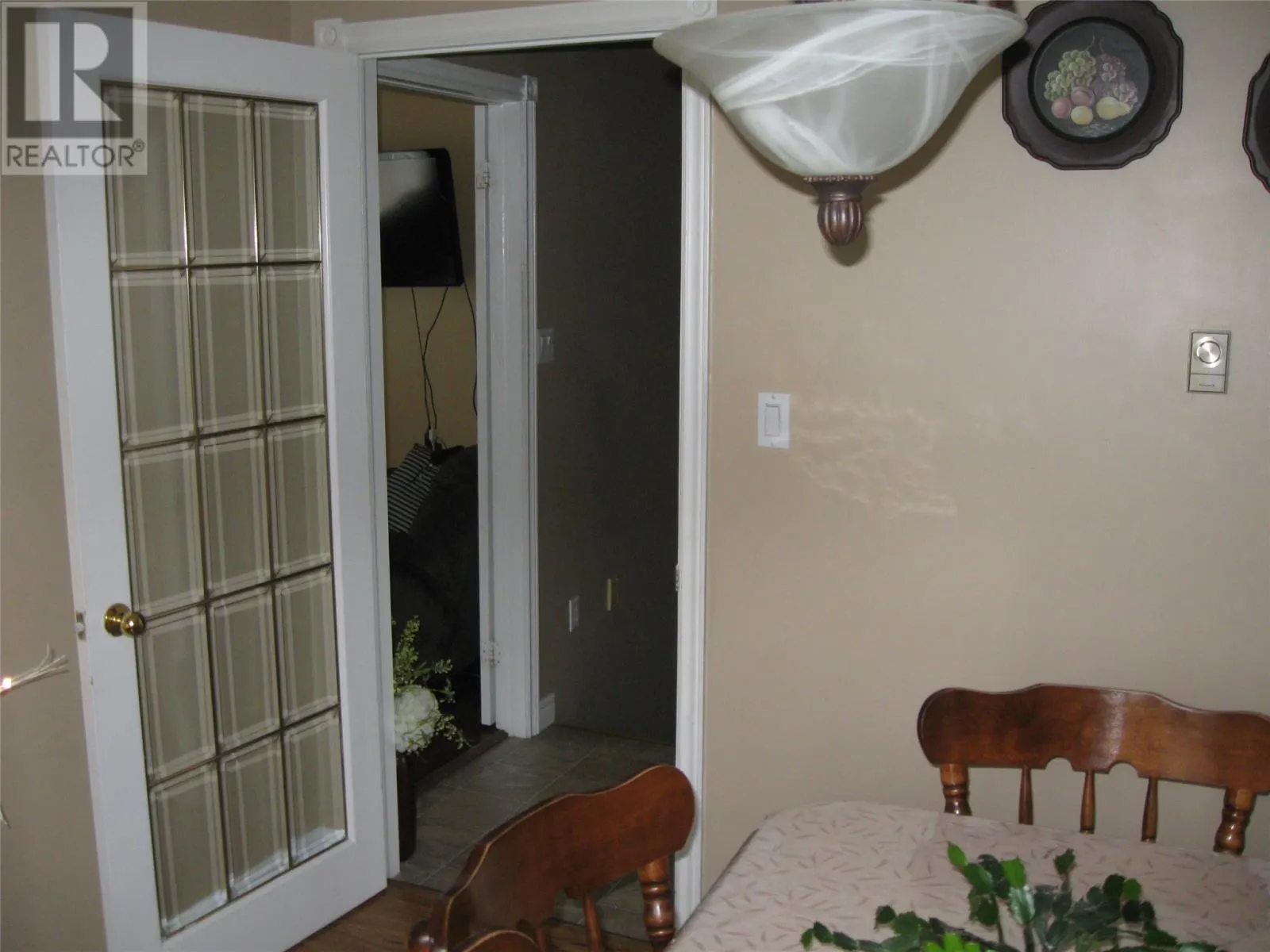 93 Forest Road