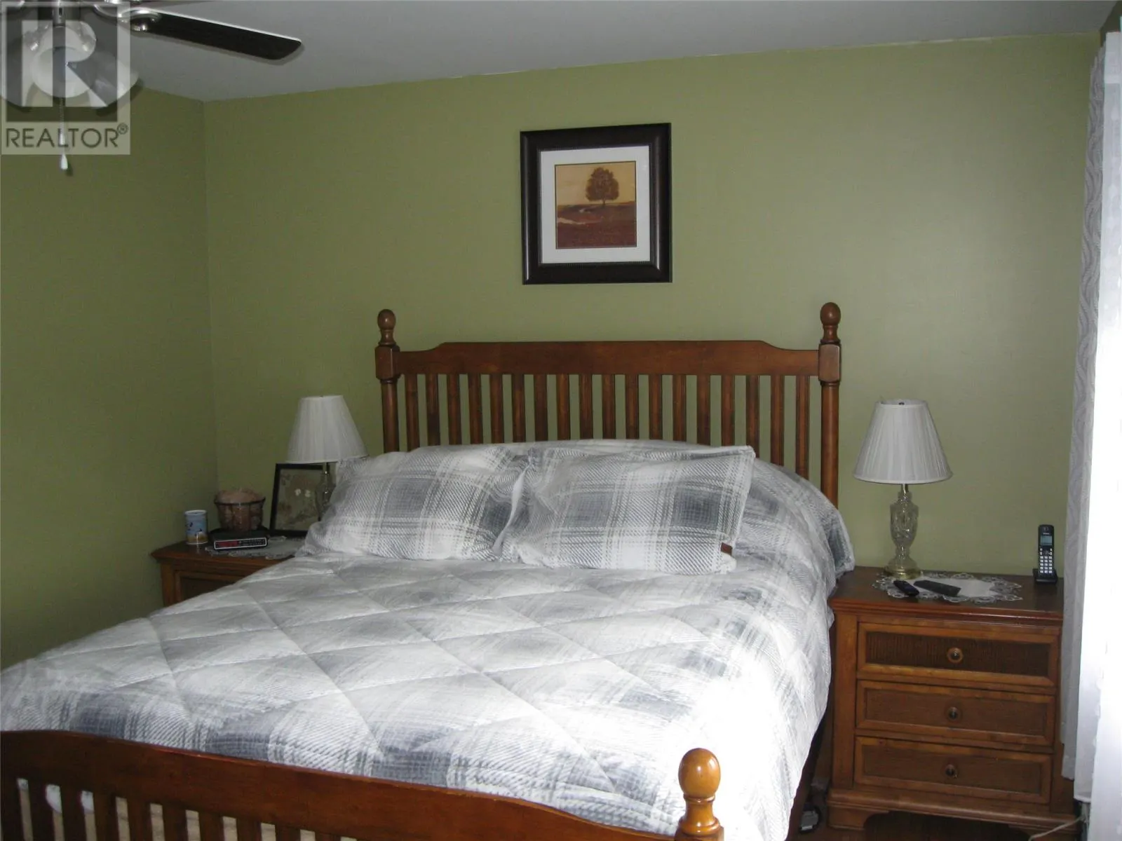 93 Forest Road