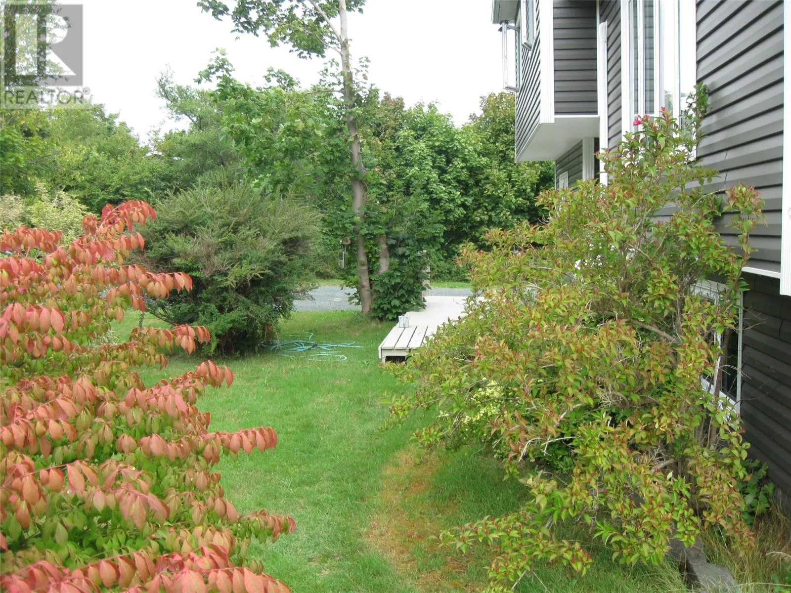 93 Forest Road