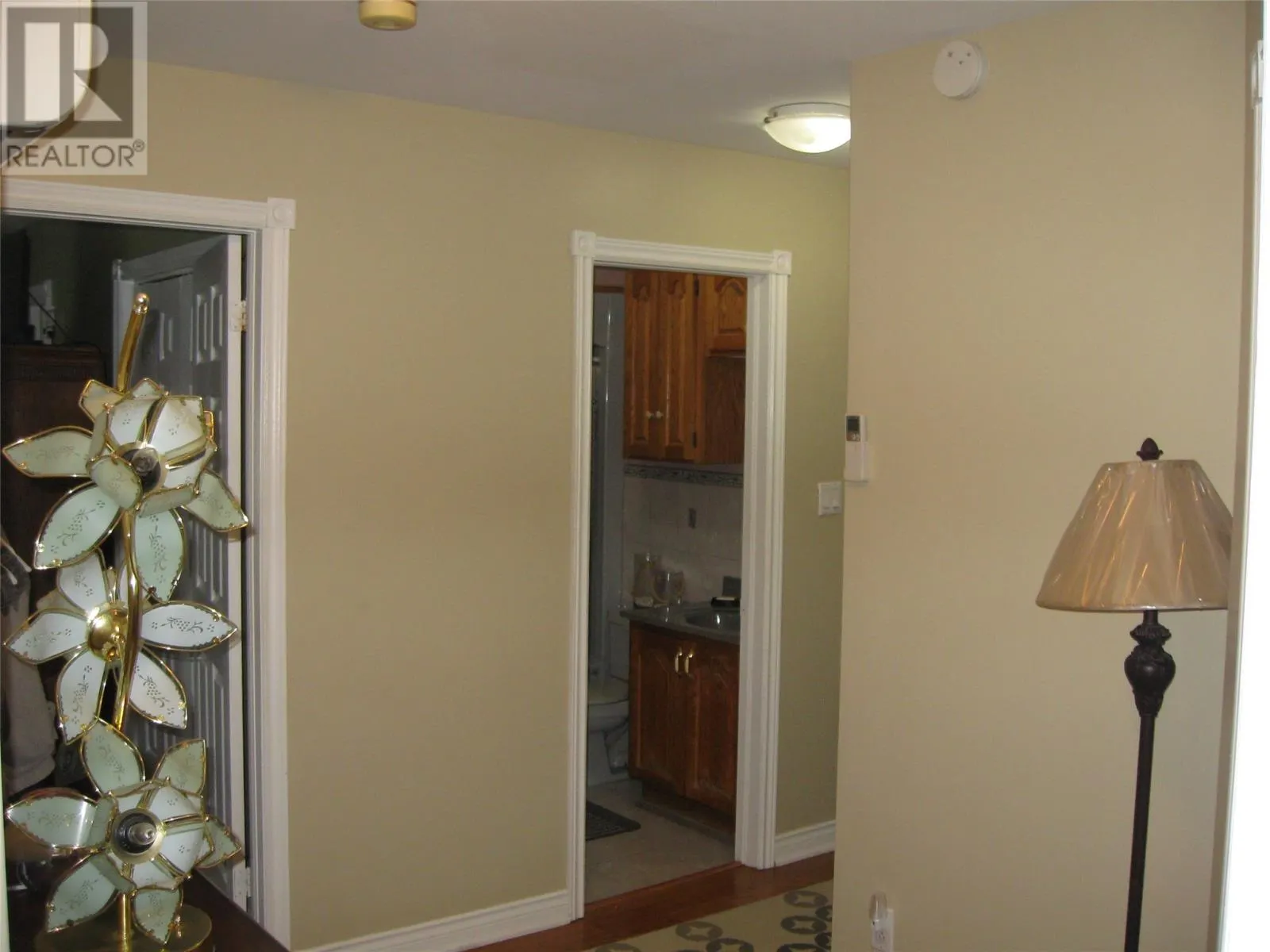 93 Forest Road