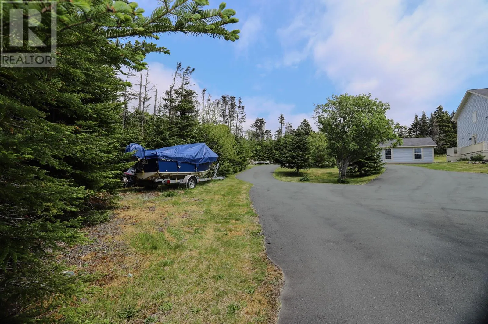 17 Oliver's Pond Road