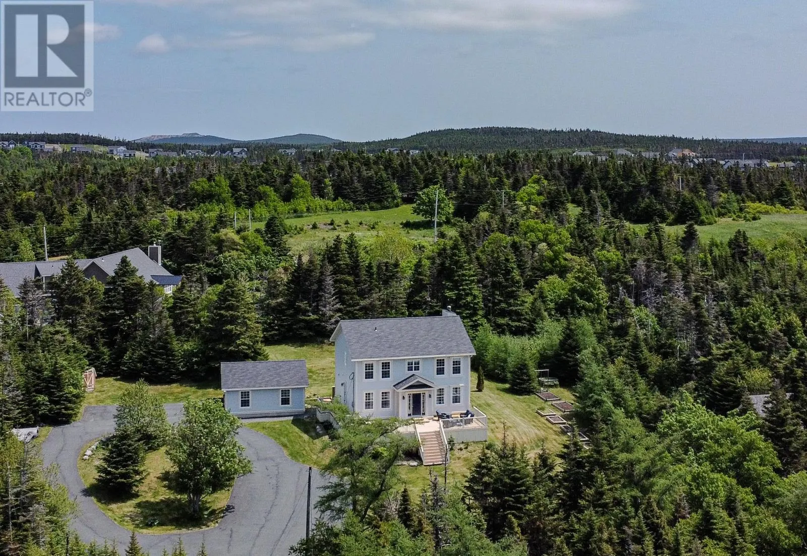 17 Oliver's Pond Road
