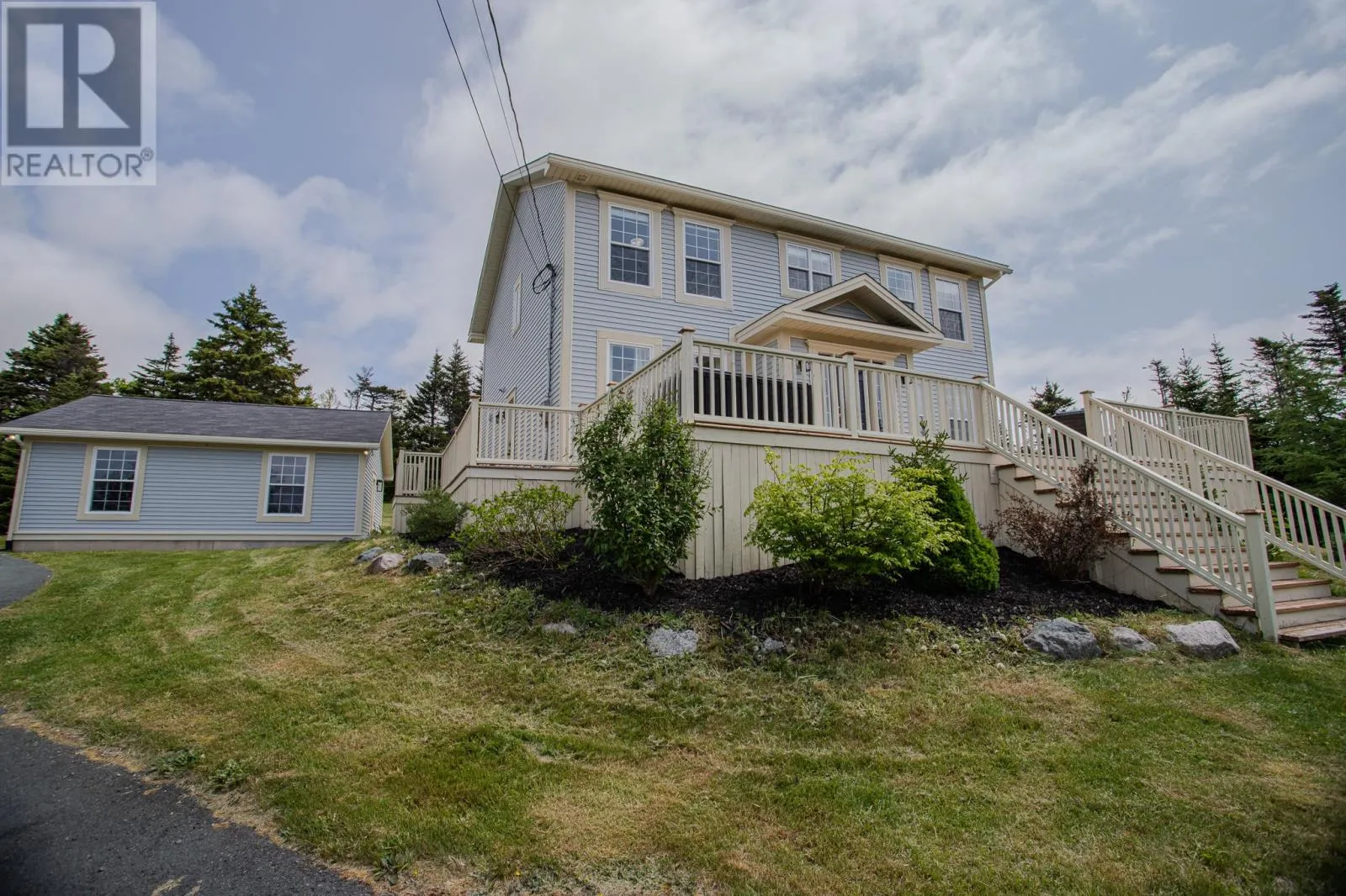 17 Oliver's Pond Road