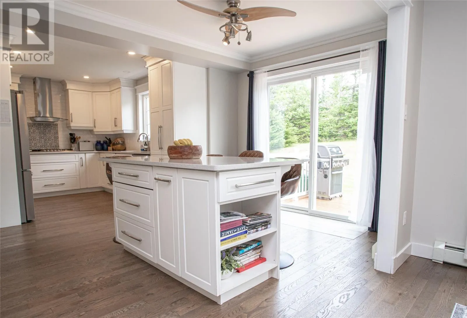 17 Oliver's Pond Road