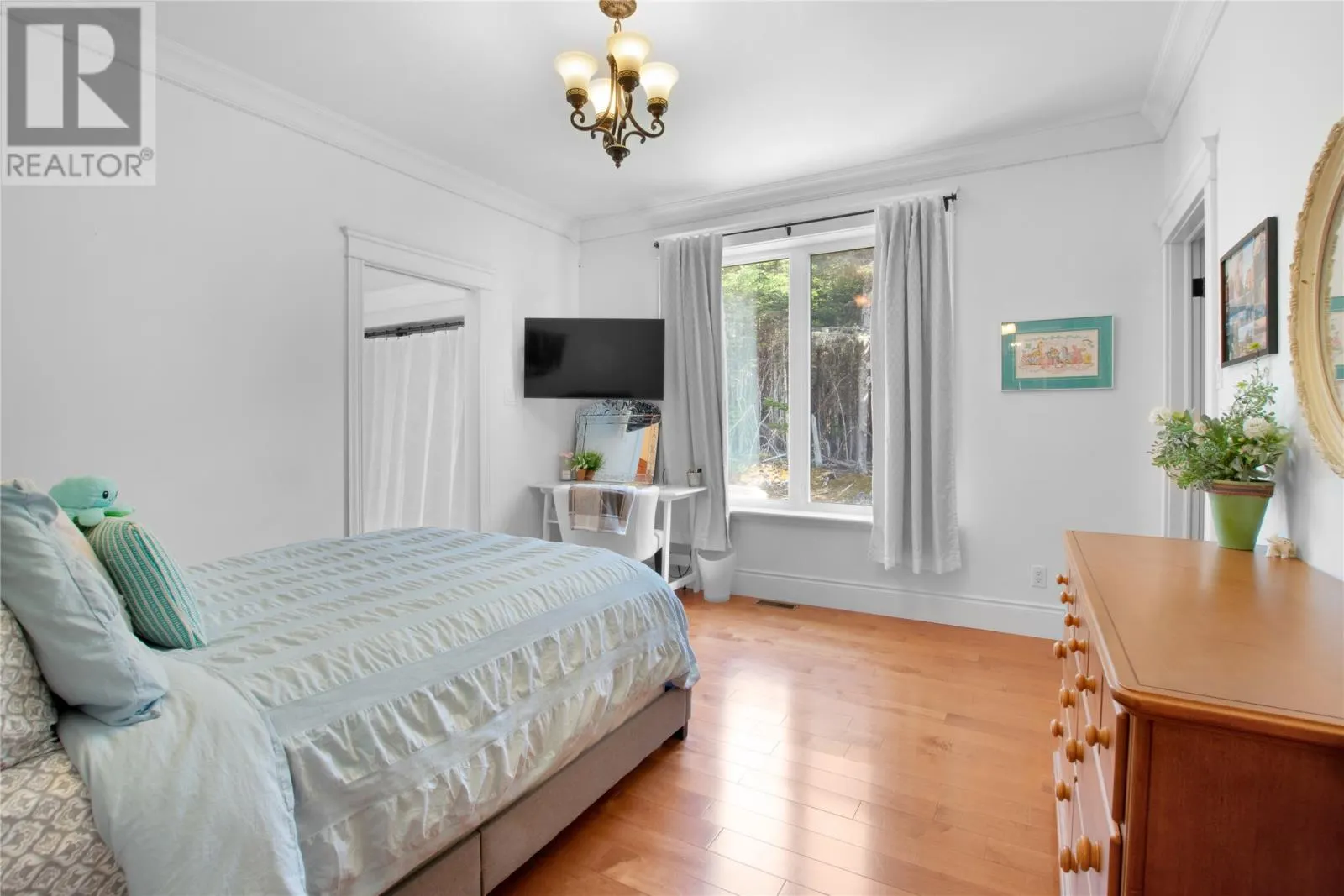223 Olivers Pond Road