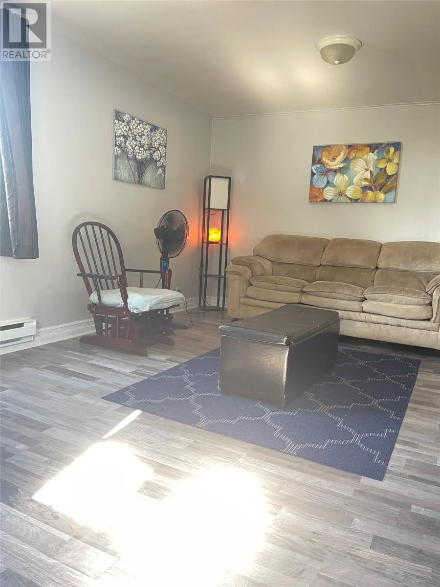 375 A & B Creston Boulevard